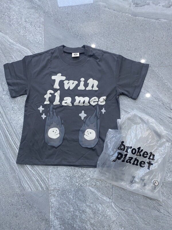 BPM Broken planet market ‘ Twin Flame ‘ T-shirt