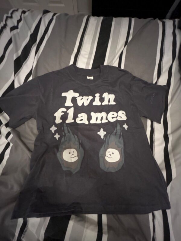 Broken Planet T-Shirt Twin Flames